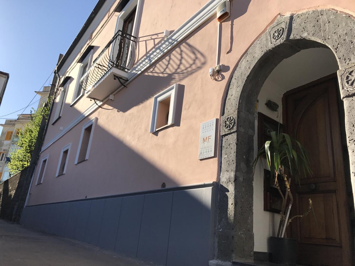 Maison Fernanda Hotel SantʼAgata sui Due Golfi Buitenkant foto